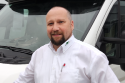 Kundenservice<br>
Tel.: 02426 - 90 208 - 22<br>
E-Mail: service@kucki-mobil.de